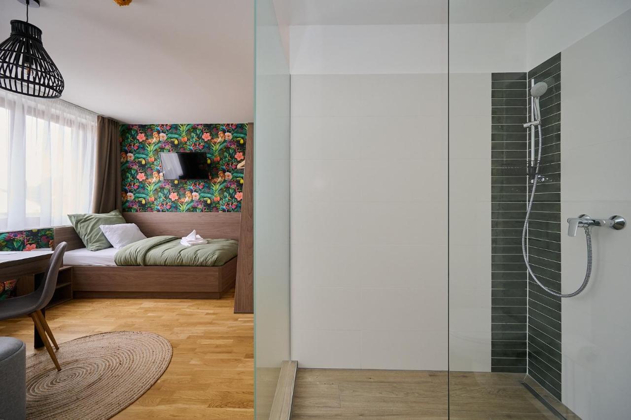 Rooms Szombathely Buitenkant foto